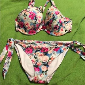 Swim suit